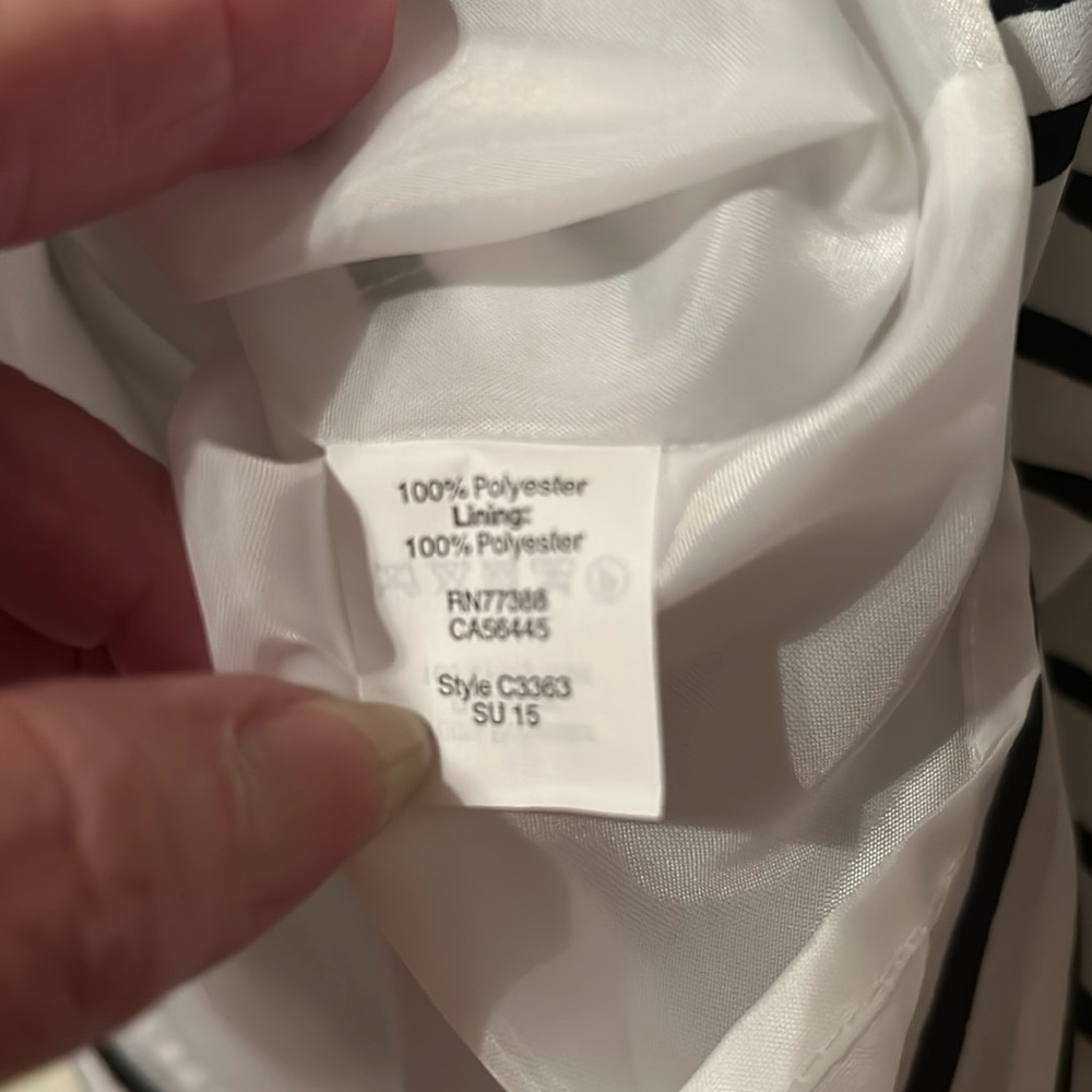 J Crew sz 4 Black/White Racerback  Lined Sheath Dress. underarm Zipper. - Picture 6 of 6